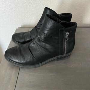 BareTraps Black Ankle Boots